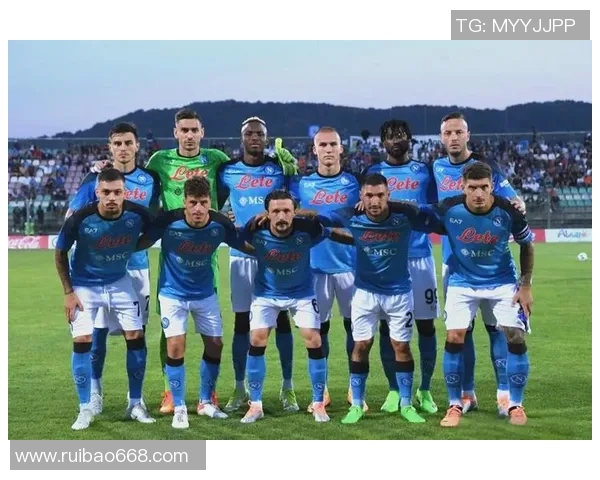 足球场上的传奇外号揭秘30位明星球员的别称与故事