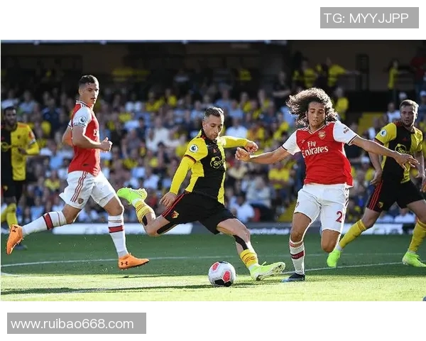 沃特福德与诺丁汉激战正酣比分悬念引人关注